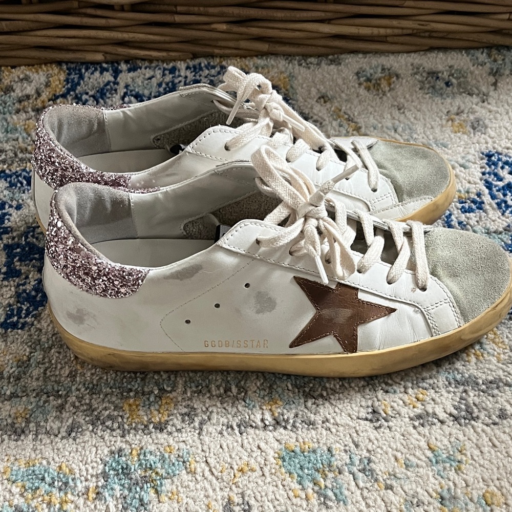 ⭐️ Golden Goose Super-Star Sneakers Size 40 (9/9.5) ⭐️ - Picture 3 of 9